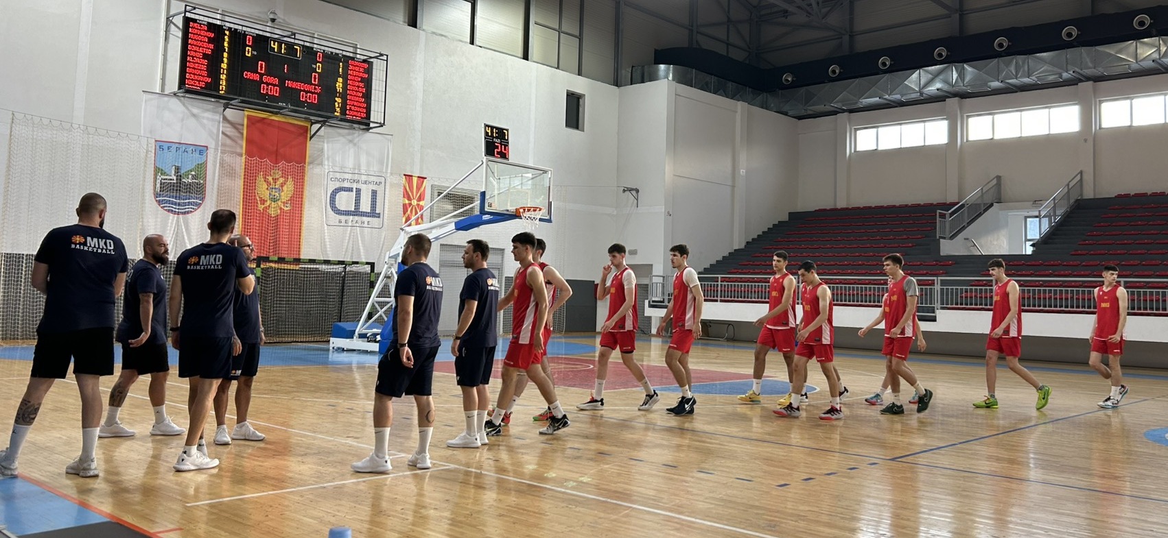 Јуниорите на Црна Гора подобри од македонските