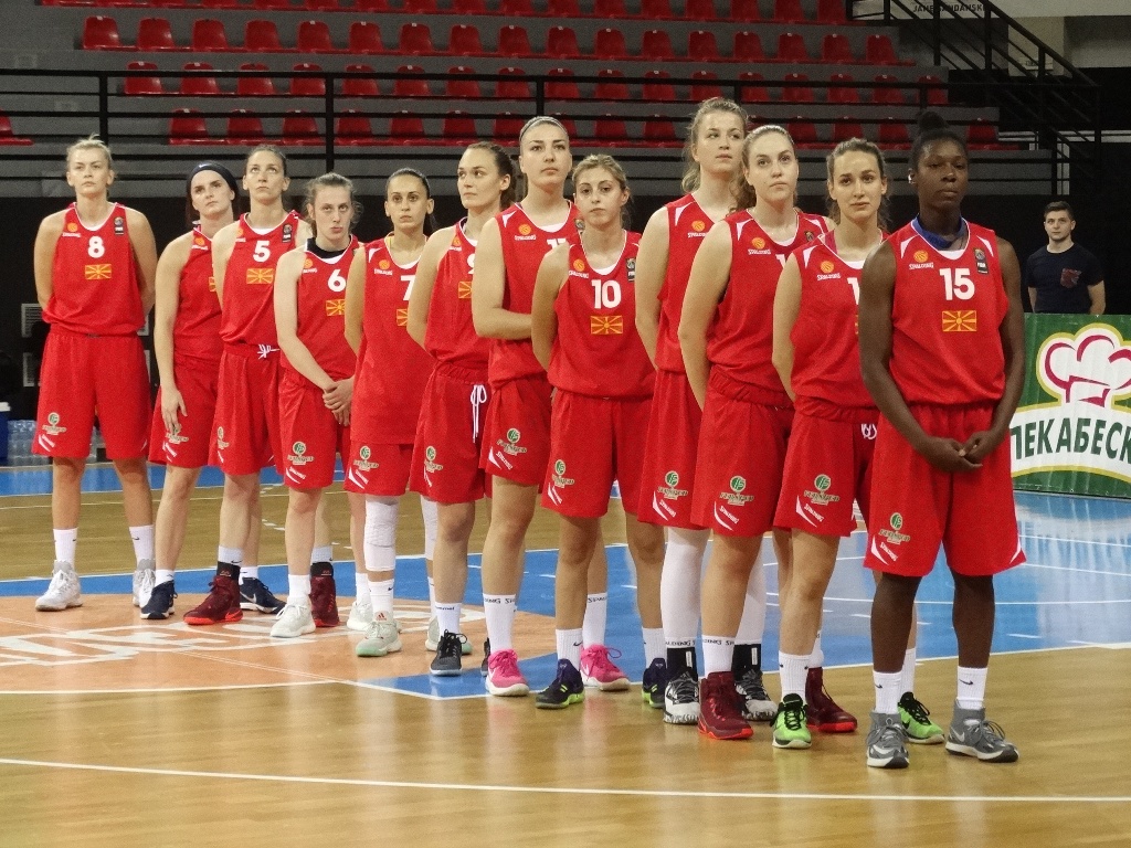 Скратен список на кошаркарки повикани за евроквалификациите