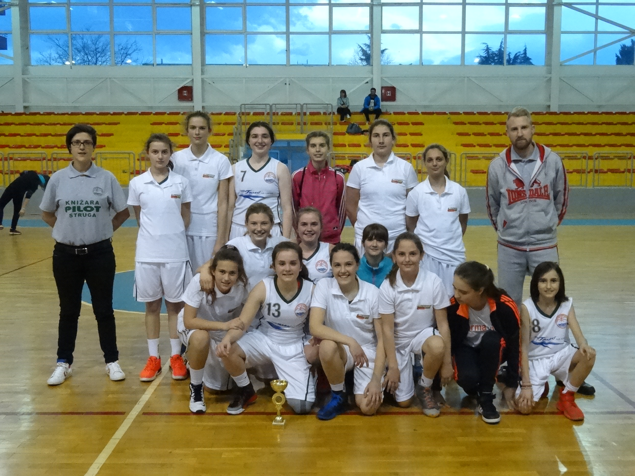 Струга 2009 го освои турнирот за девојчиња до 14 години