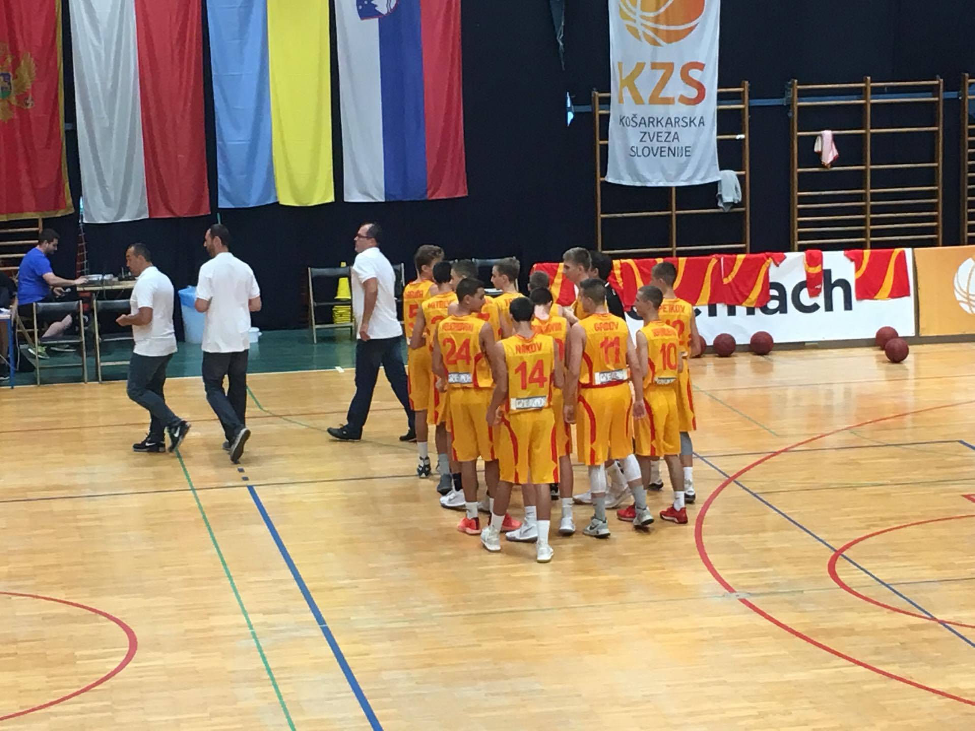 Најмладите репрезентативни кошаркари запишаа нова победа во рамки на турнирот „Slovenia Ball“